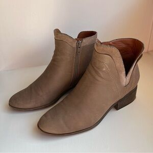 Lucky Brand Lelah Bootie in Light Brown